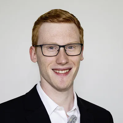 Portraitfoto von Philipp Loß